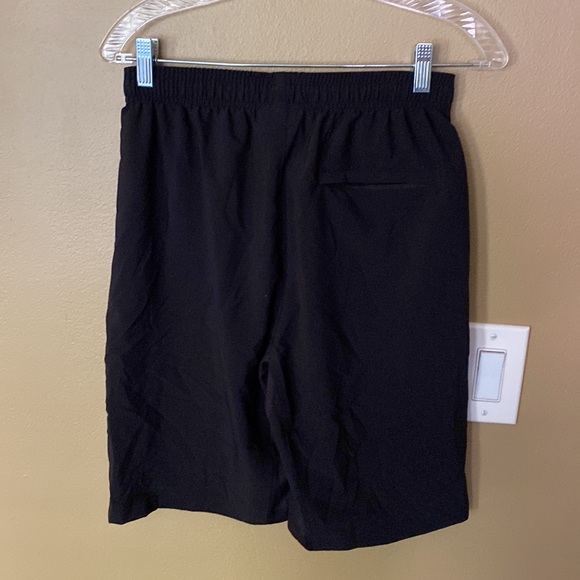 New Greg Norman performance shorts Mens size S black - Picture 2 of 4